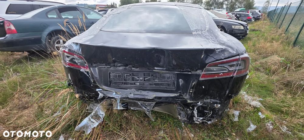 Tesla Model S Long Range Plus - 29