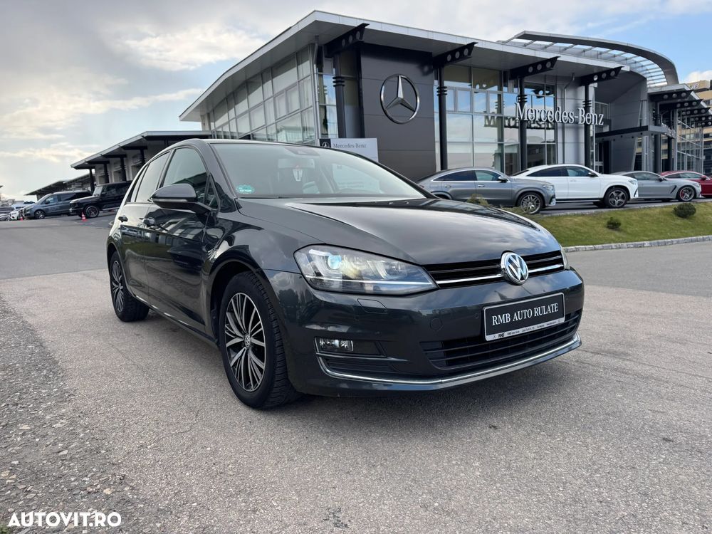 Volkswagen Golf 1.6 TDI BlueMotion Technology DSG Allstar - 12