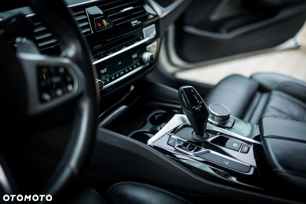 BMW Seria 5 - 17
