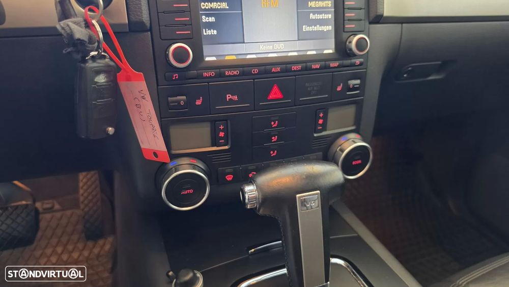 Volkswagen Touareg 3.0 TDI V6 Tiptronic — fotografia 48