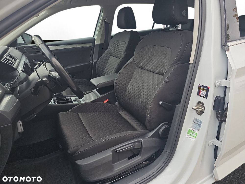 Skoda Superb 2.0 TSI Ambition DSG - 10