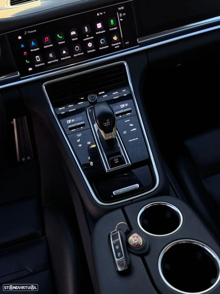 Porsche Panamera Sport Turismo 4 E-Hybrid Platinum Edition PDLS - 6