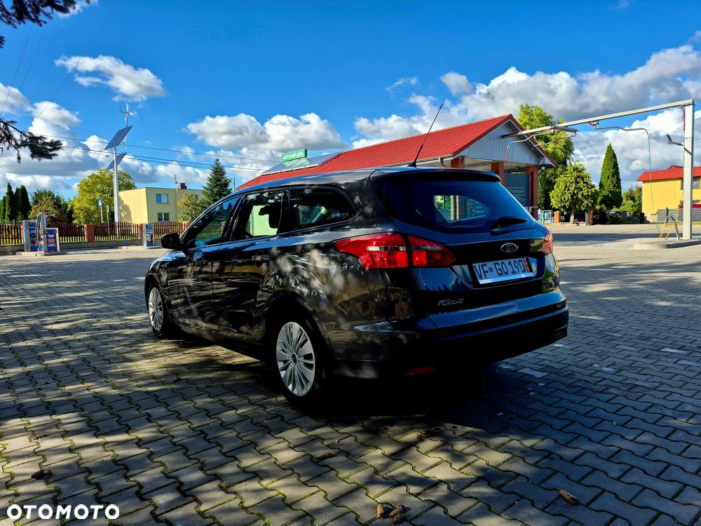 Ford Focus - 8