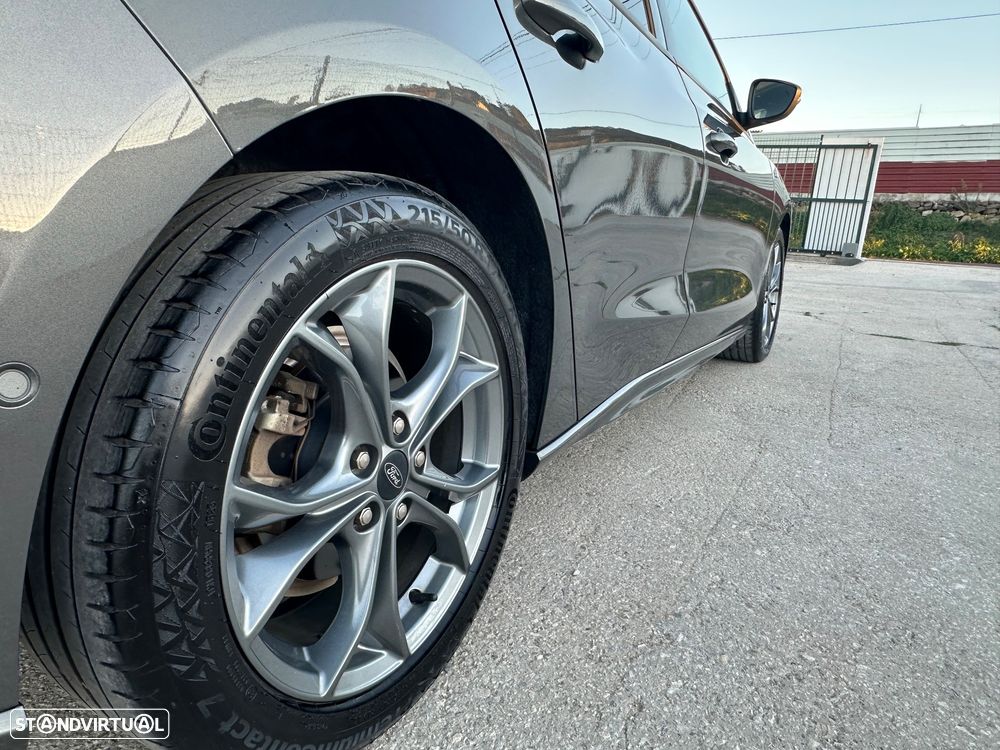 Ford Focus 1.0 EcoBoost MHEV ST-Line - 19
