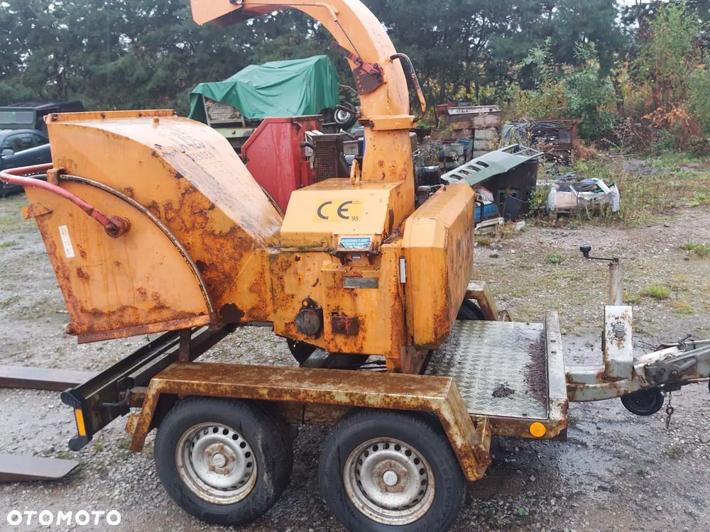 Rębak Jensen A425 - 12