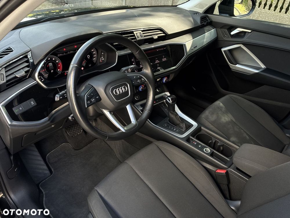 Audi Q3 - 10