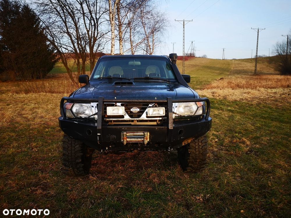 Nissan Patrol - 2
