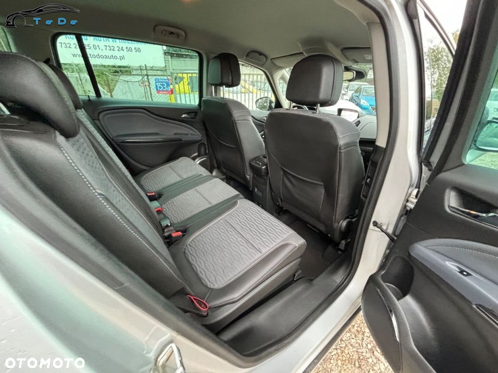 Opel Zafira 1.4 T Cosmo EcoFLEX S&S EU6 - 24