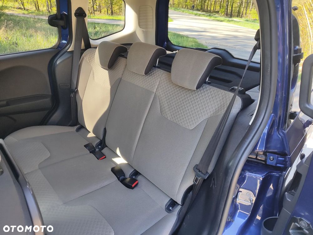 Ford Tourneo Courier 1.0 EcoBoost Titanium - 20