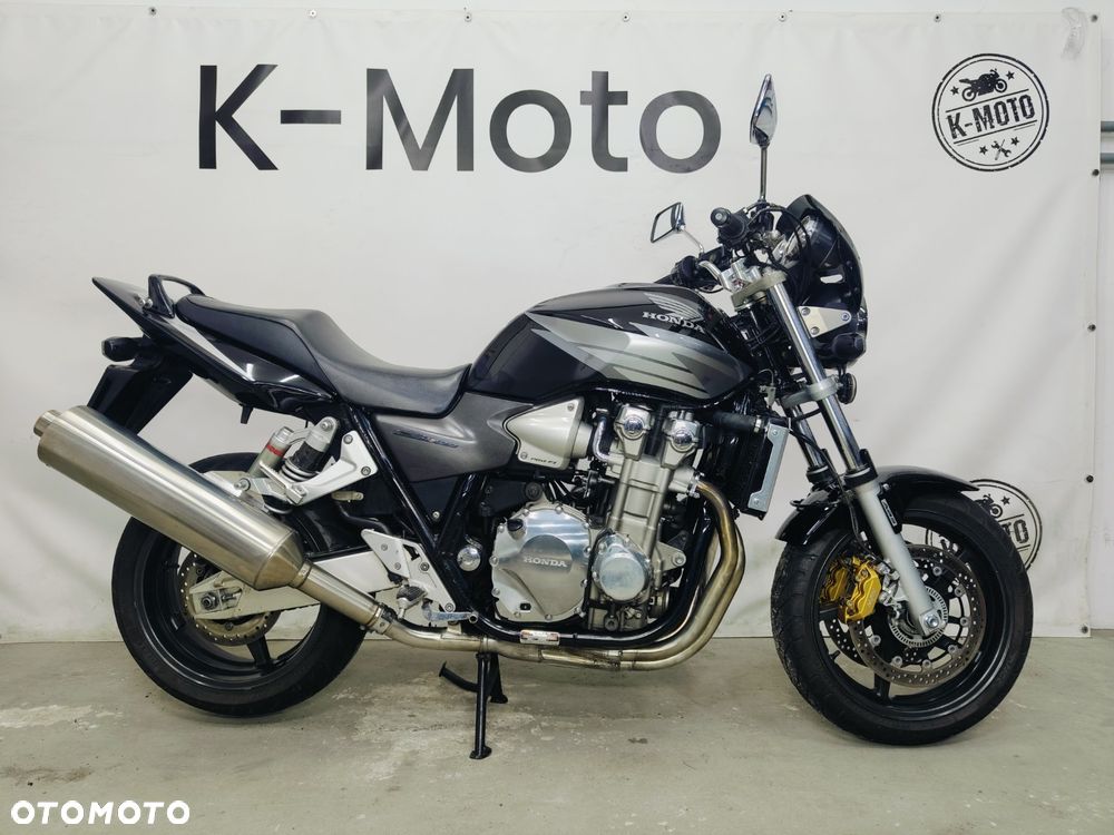 Honda CB - 1