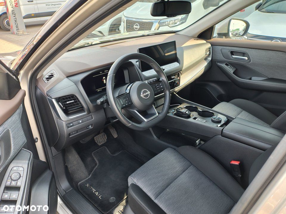 Nissan X-Trail - 5