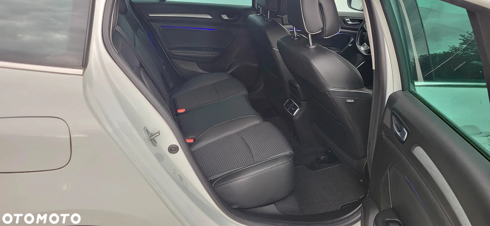 Renault Megane Grandtour BLUE dCi 150 EDC BOSE EDITION - 18