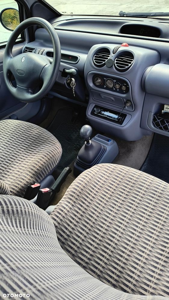 Renault Twingo 1.2 - 6