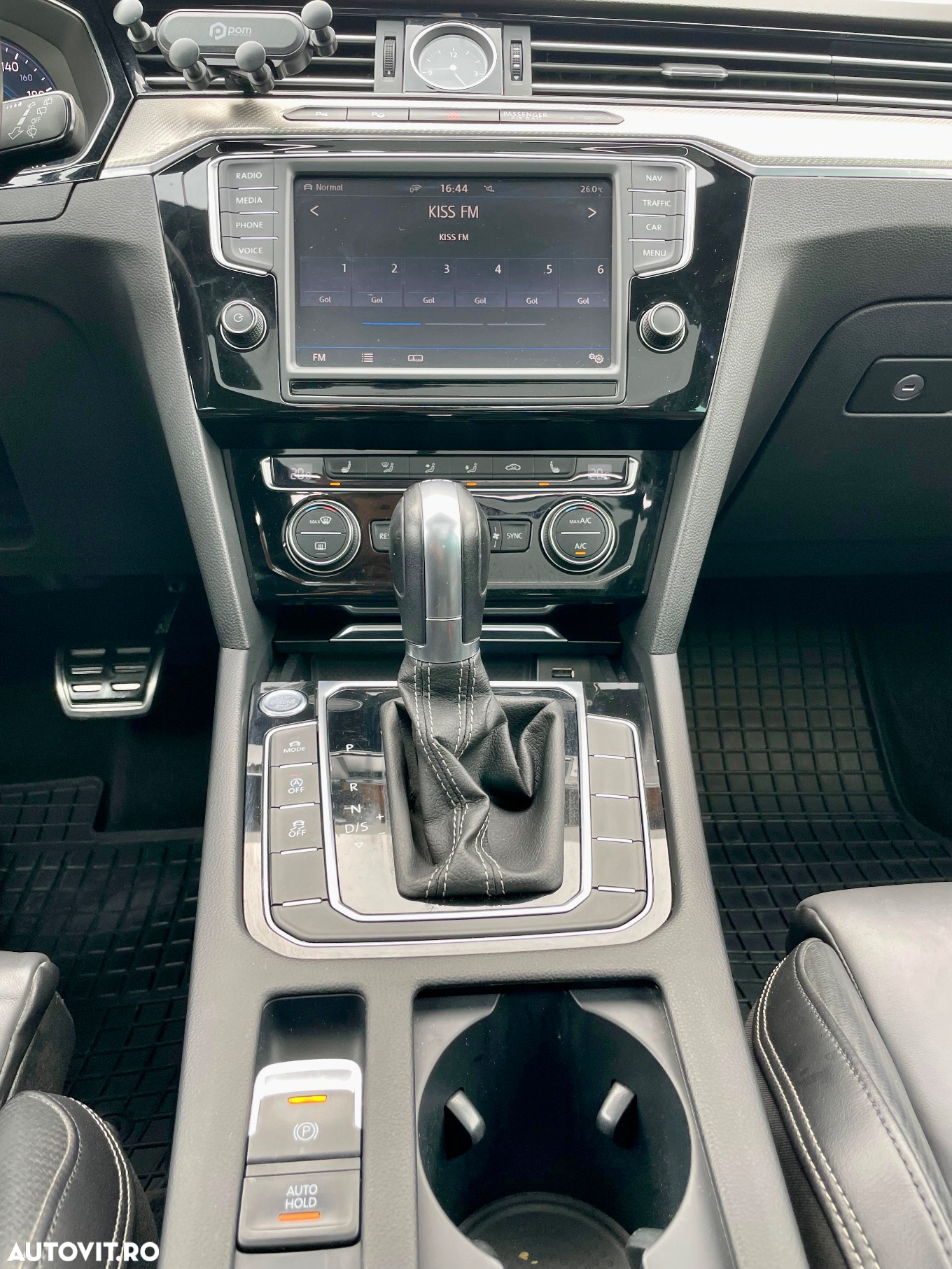 Volkswagen Passat Variant 2.0 TDI DSG R Executive - 11