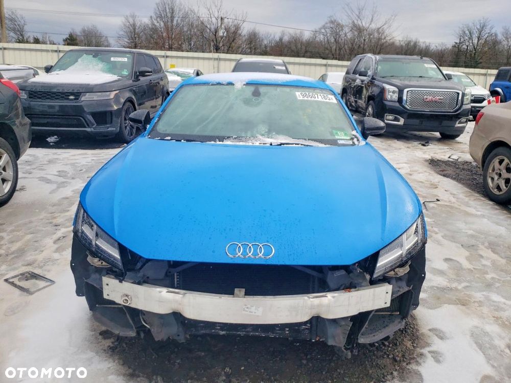 Audi TT S Coupé - 2
