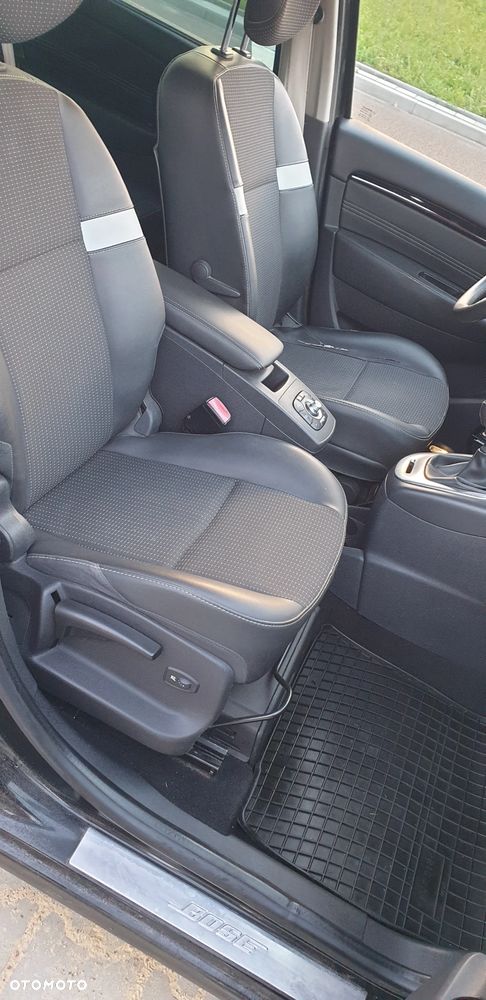 Renault Scenic 1.4 16V TCE Bose Edition - 7