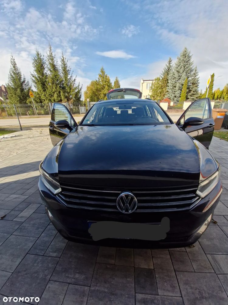 Volkswagen Passat - 10