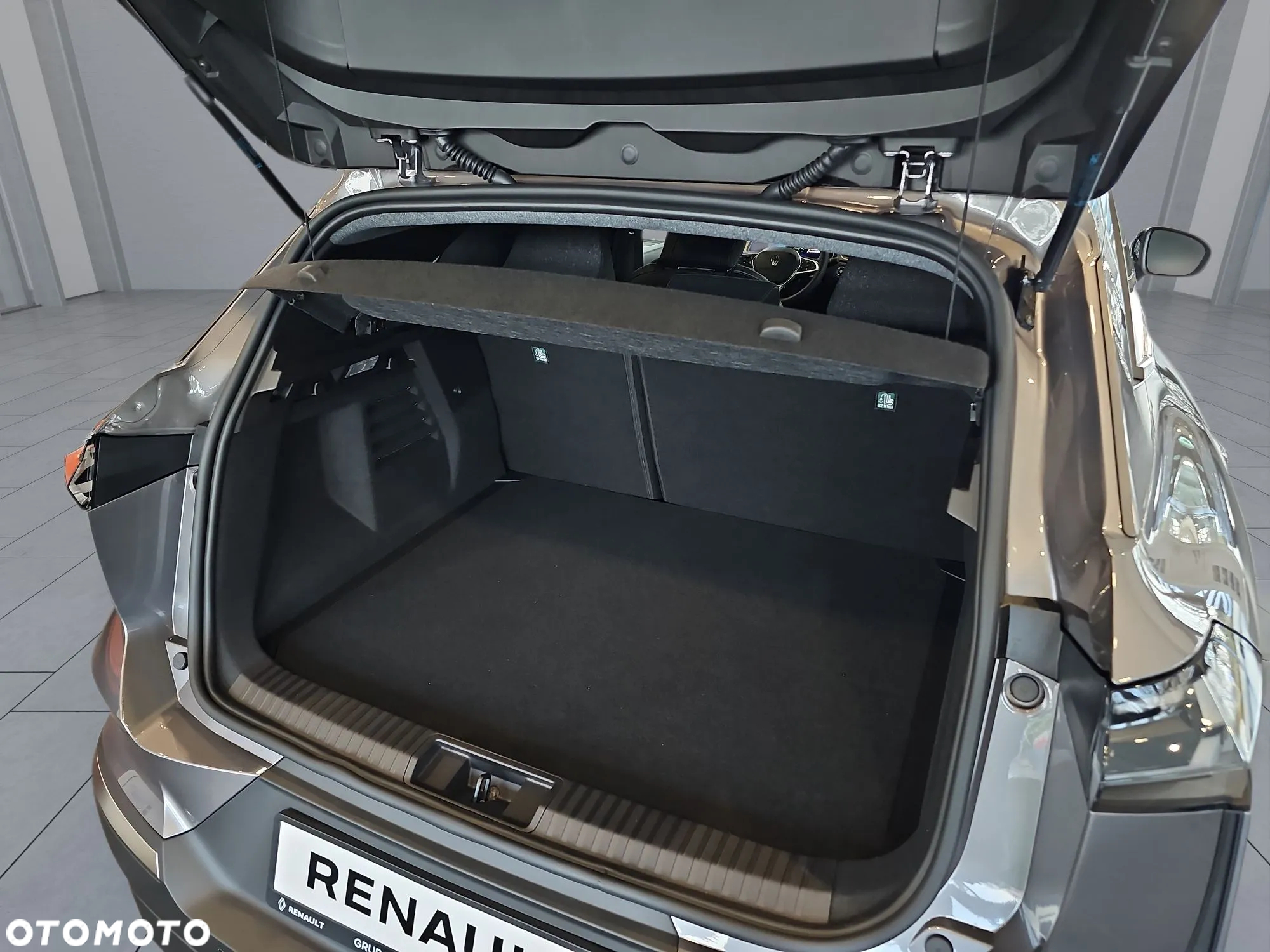 Renault Symbioz 1.6 E-Tech Full Hybrid 145 Techno - 37