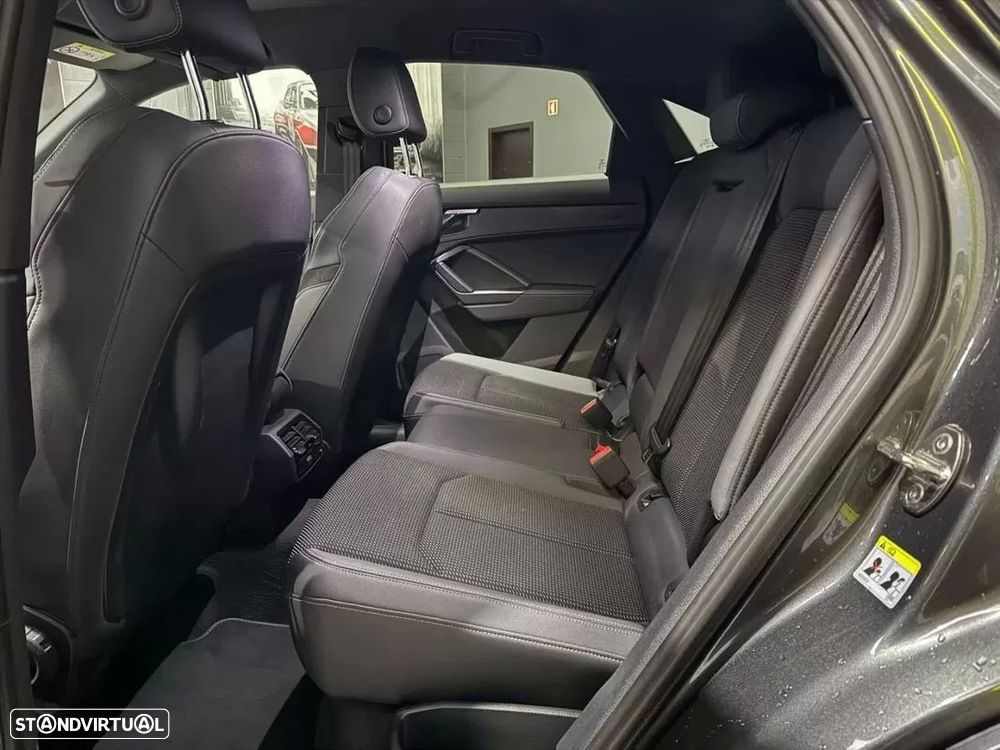 Audi Q3 Sportback 35 TDI S tronic S line - 18