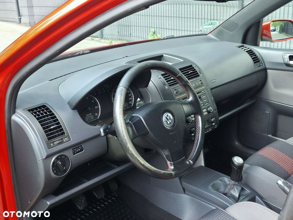 Volkswagen Polo - 7