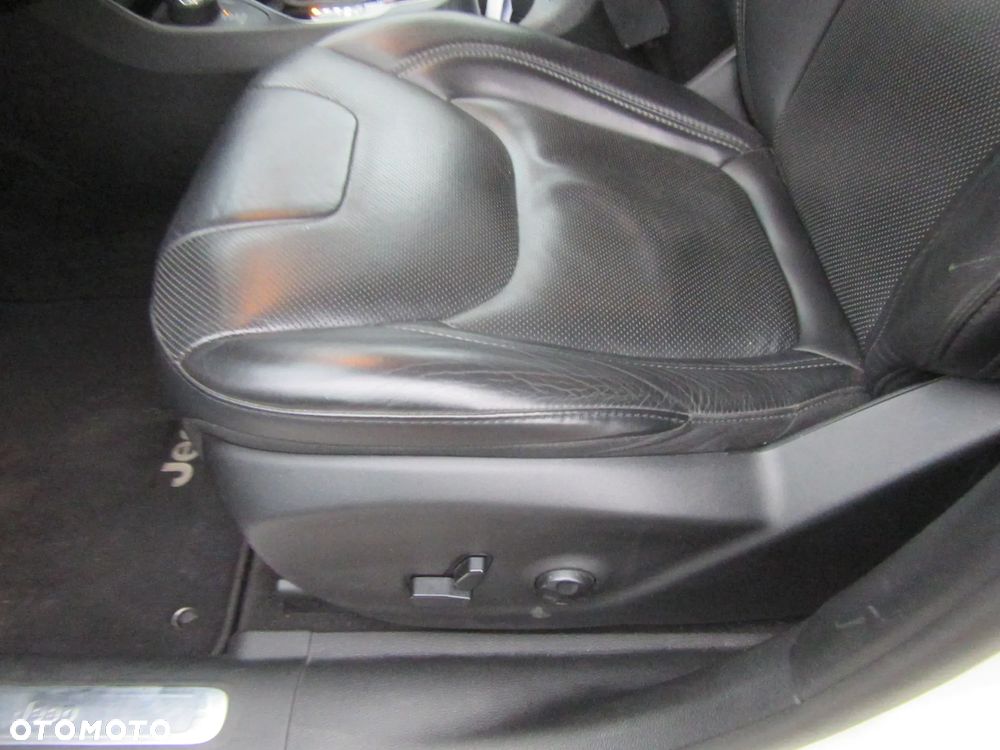 Jeep Cherokee 2.2 MJ II Automatik Limited - 12