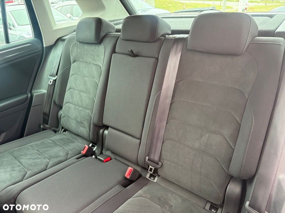 Volkswagen Tiguan - 14
