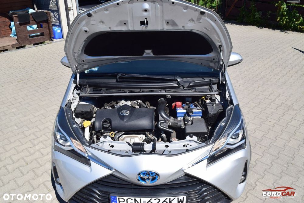 Toyota Yaris 1.5 Premium - 29
