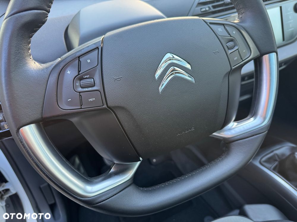 Citroën C4 Picasso e-HDi 115 Exclusive - 17