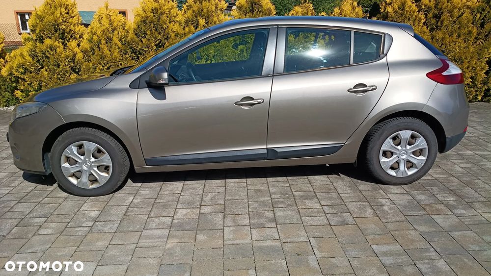 Renault Megane - 2