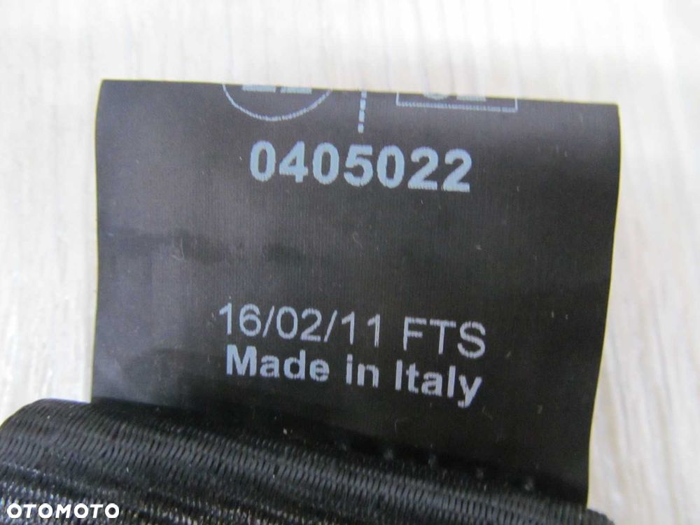 PIAGGIO PORTER HIJET PFAU 06- PAS BEZPIECZENSTWA PRAWY LEWY 0405022 - 9