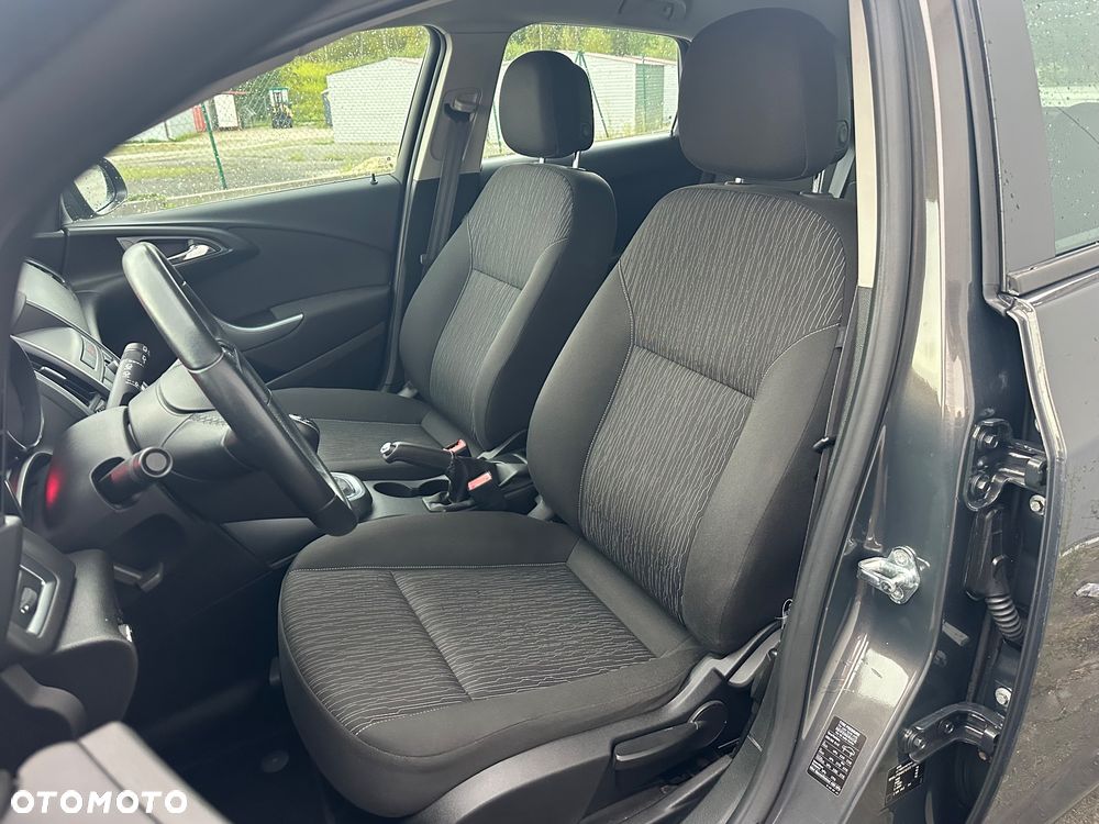 Opel Astra 1.4 Turbo Innovation - 11