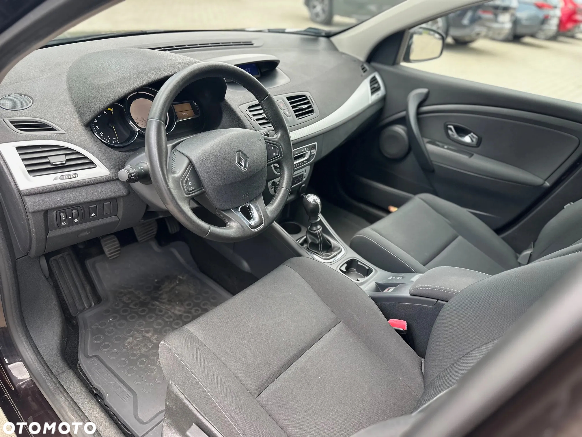 Renault Megane - 9