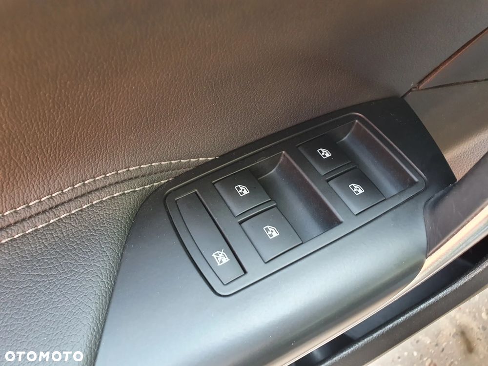 Opel Insignia 1.6 Automatik Ultimate - 22