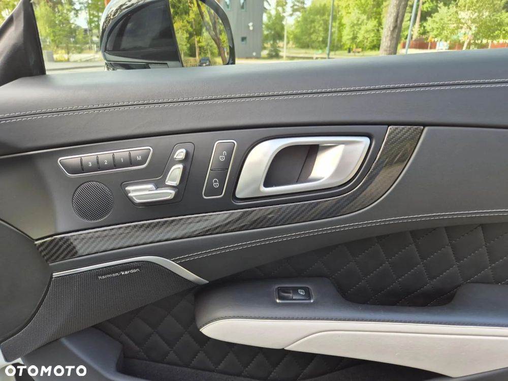 Mercedes-Benz SL 63 AMG AMG Speedshift 7G-MCT 2LOOK Edition - 18