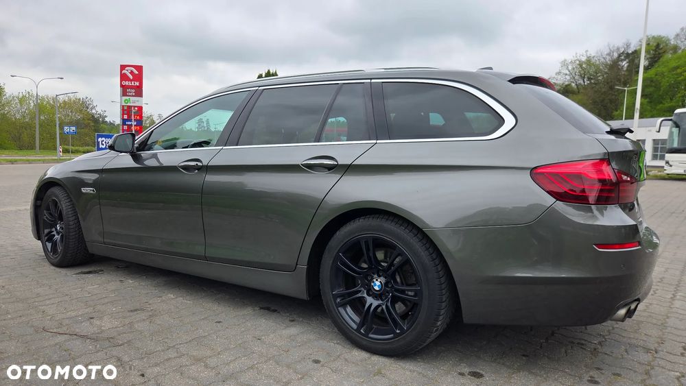 BMW Seria 5 530d Sport-Aut Modern Line - 4