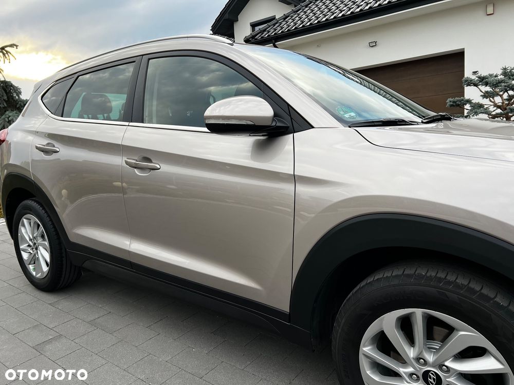 Hyundai Tucson blue 1.6 GDi 2WD Navi - 34