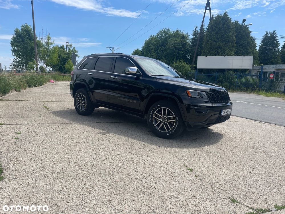 Jeep Grand Cherokee - 10