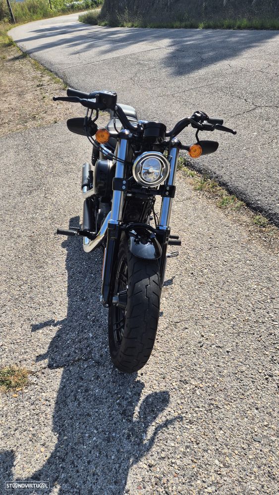 Harley-Davidson Sportster - 2
