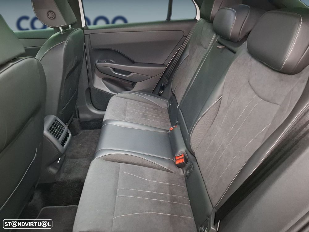 VW T-Roc 1.5 eTSI Style DSG - 14