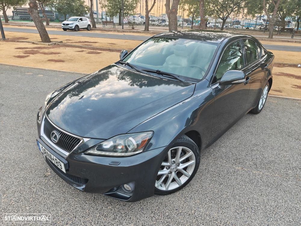 Lexus IS 200 d P.Executive 6G - 15