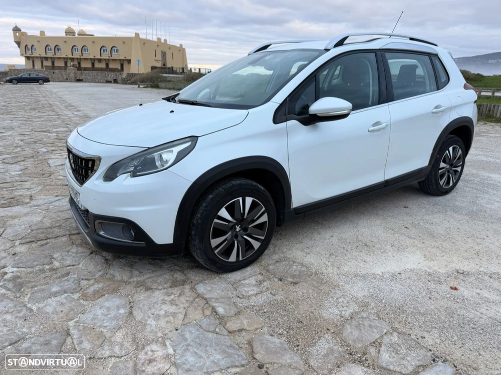 Peugeot 2008 PureTech 110 Stop&Start EAT6 Allure - 1