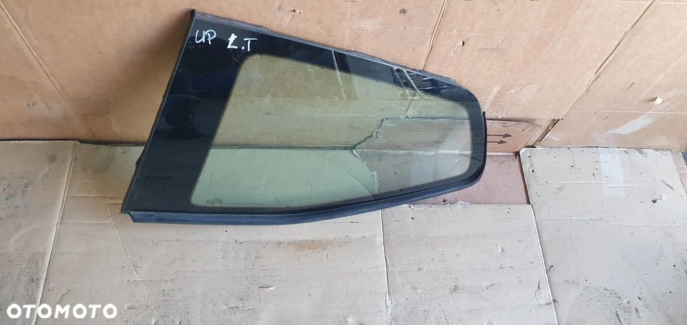 Szyba lewy tył tylna lewa karoseryjna VW UP AS2 - 2