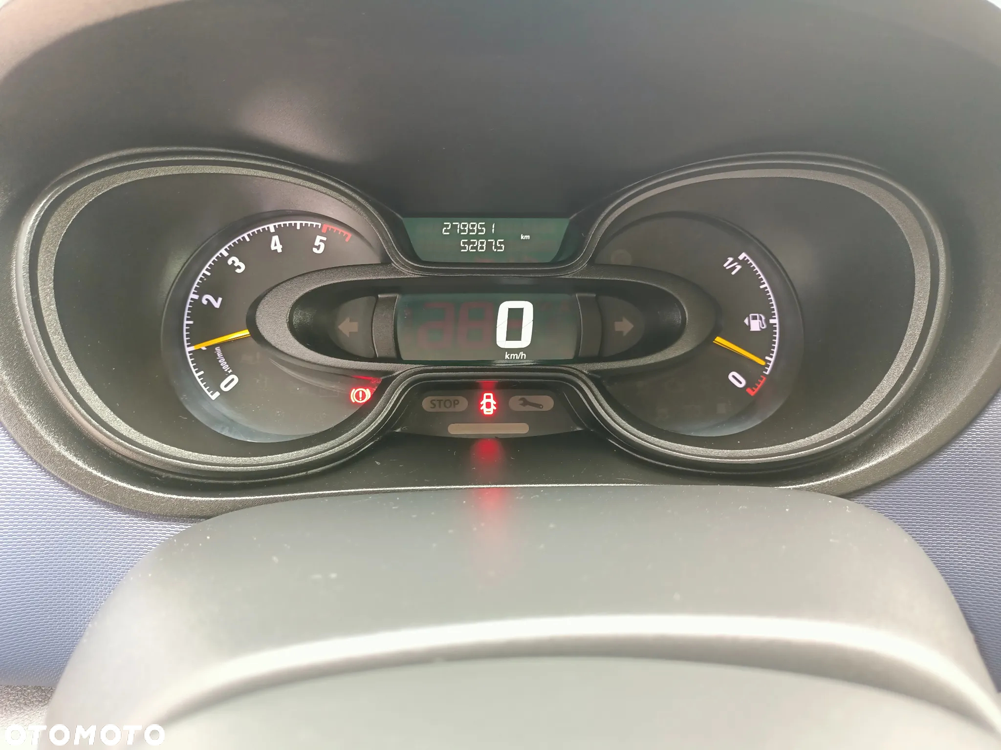 Opel VIVARO 5-cio OSOBOWY LONG - 27