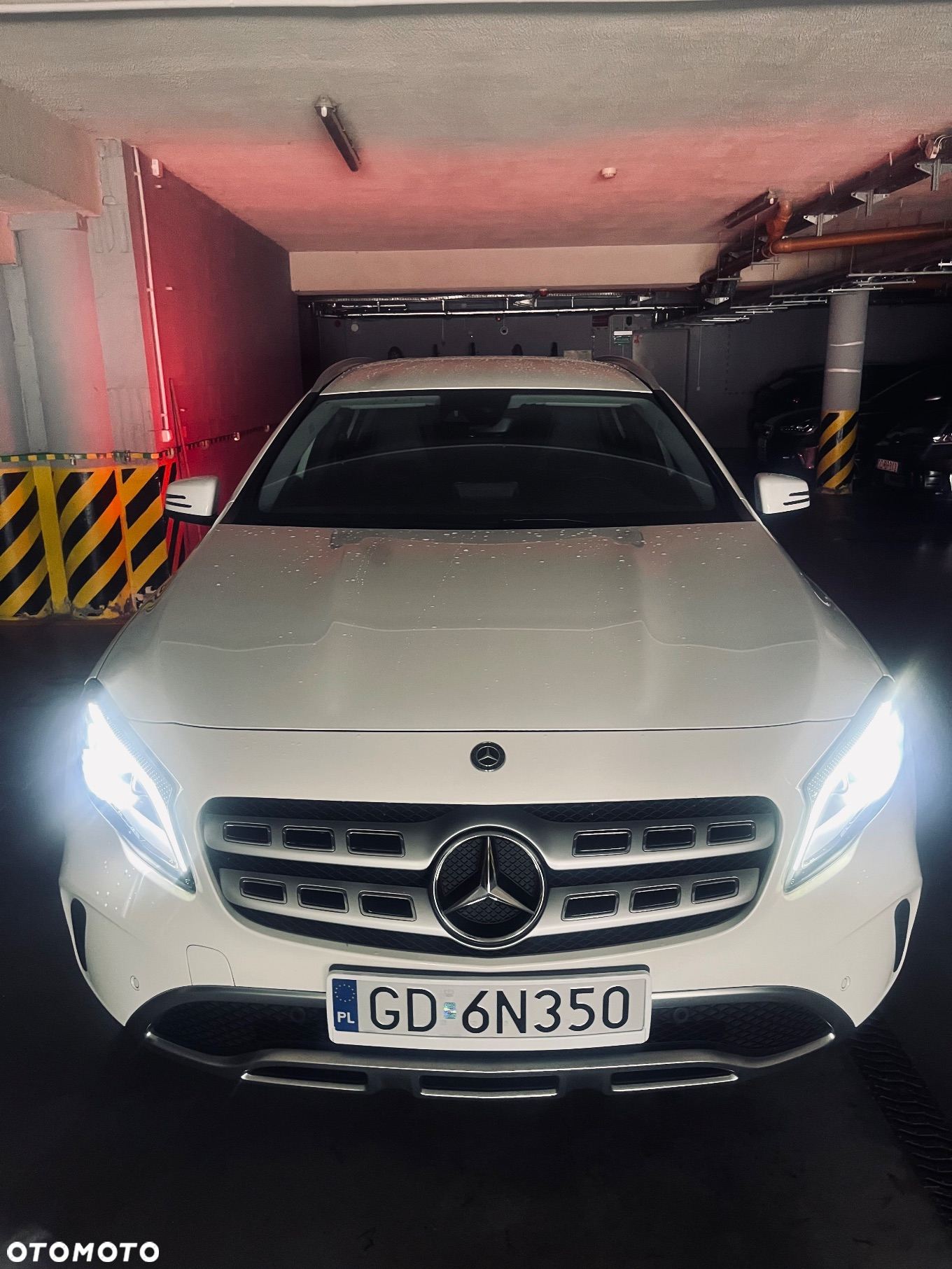 Mercedes-Benz GLA 200 7G-DCT Urban - 23