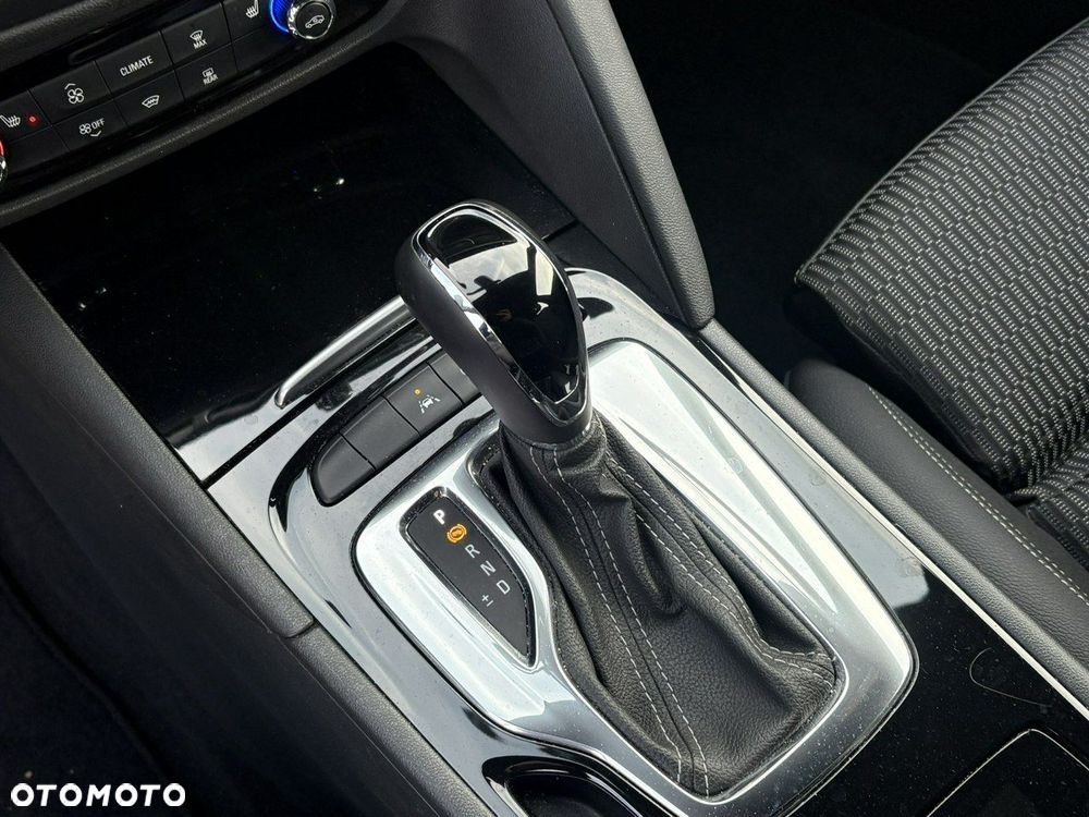 Opel Insignia 2.0 CDTI Business Elegance S&S - 23