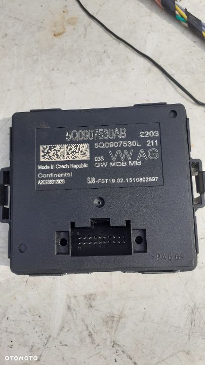 Gateway 5Q0 907 530AB Passat B8 - 1
