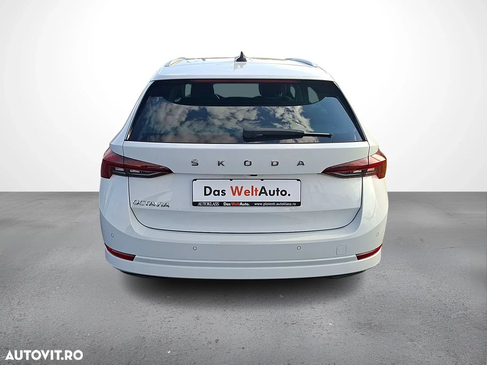 Skoda Octavia Combi 2.0 TDI DSG Style - 4