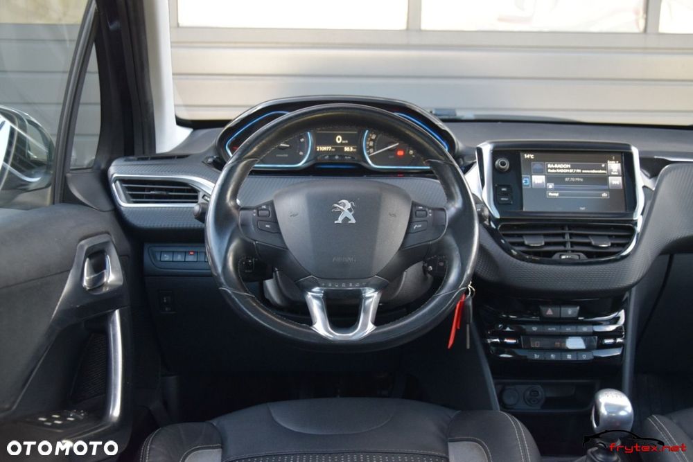 Peugeot 2008 - 29