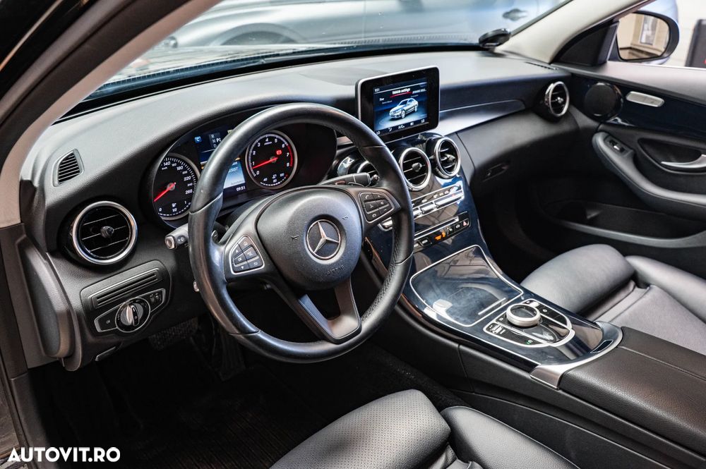 Mercedes-Benz C 200 9G-TRONIC - 27