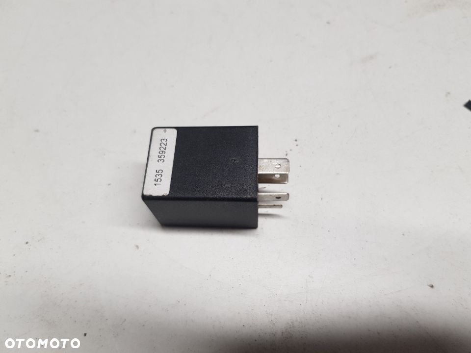 PRZEKAZNIK TR-SENSOR HELLA DAF XF XF 105 95 75 EURO 5 5DS009448-00 1674434 - 1